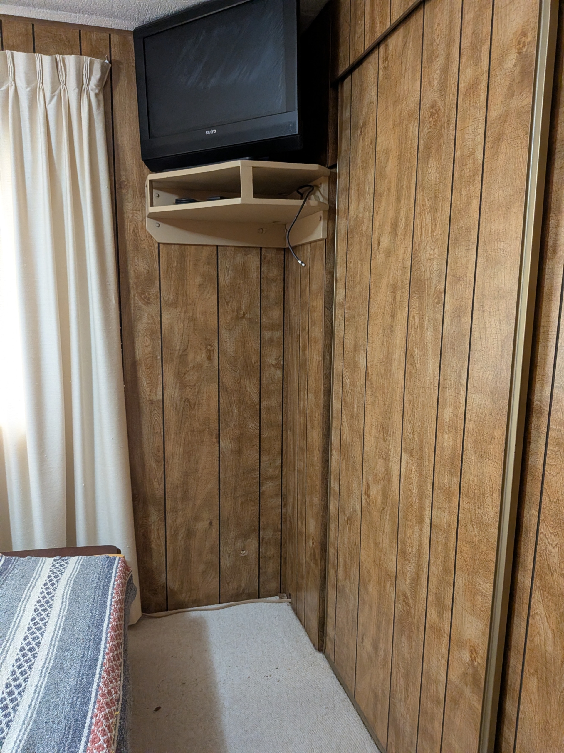 M1 Master Bedroom.jpg.jpeg