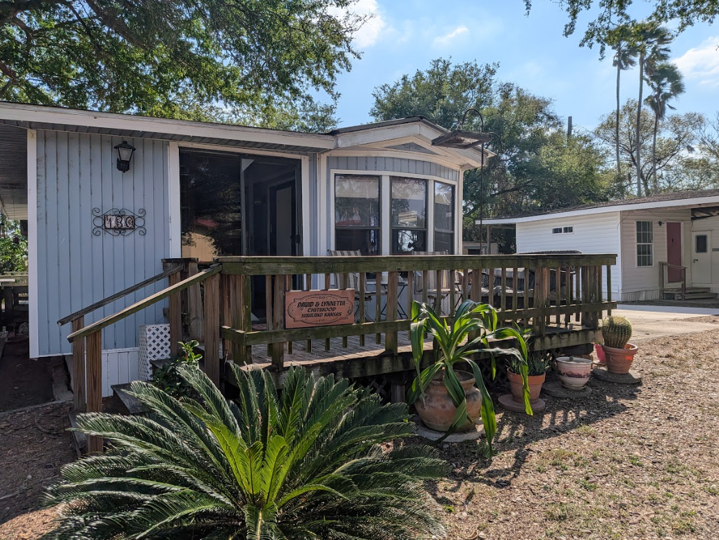 affordable manufactured home communities, manufactured homes, comfortable living, resident-first community experience, commun