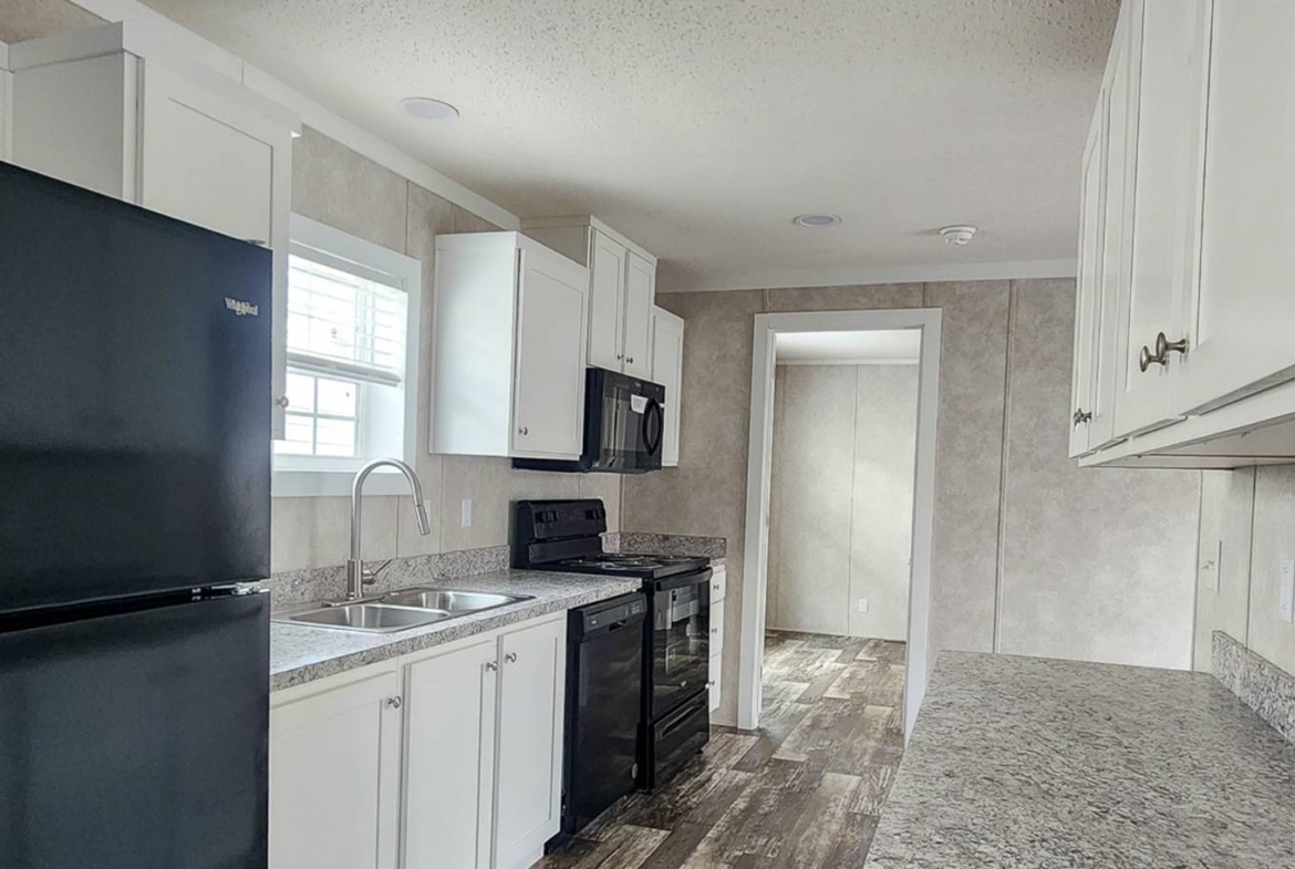 manufactured home communities, community lifestyle, affordable living without compromise, affordable homeownership options, h