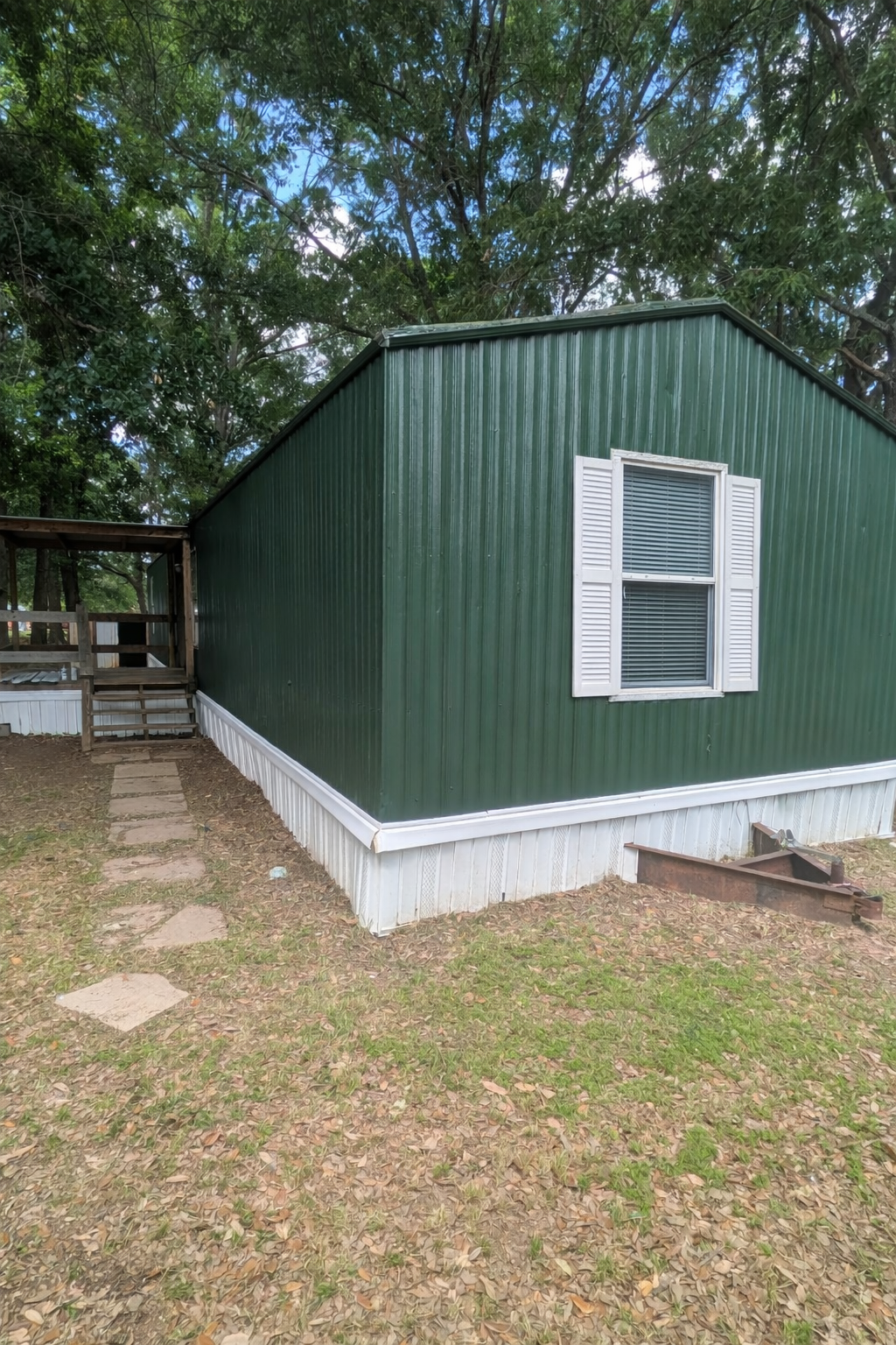 manufactured homes, mobile homes, well-maintained housing communities, affordable homeownership options, mobile home communit