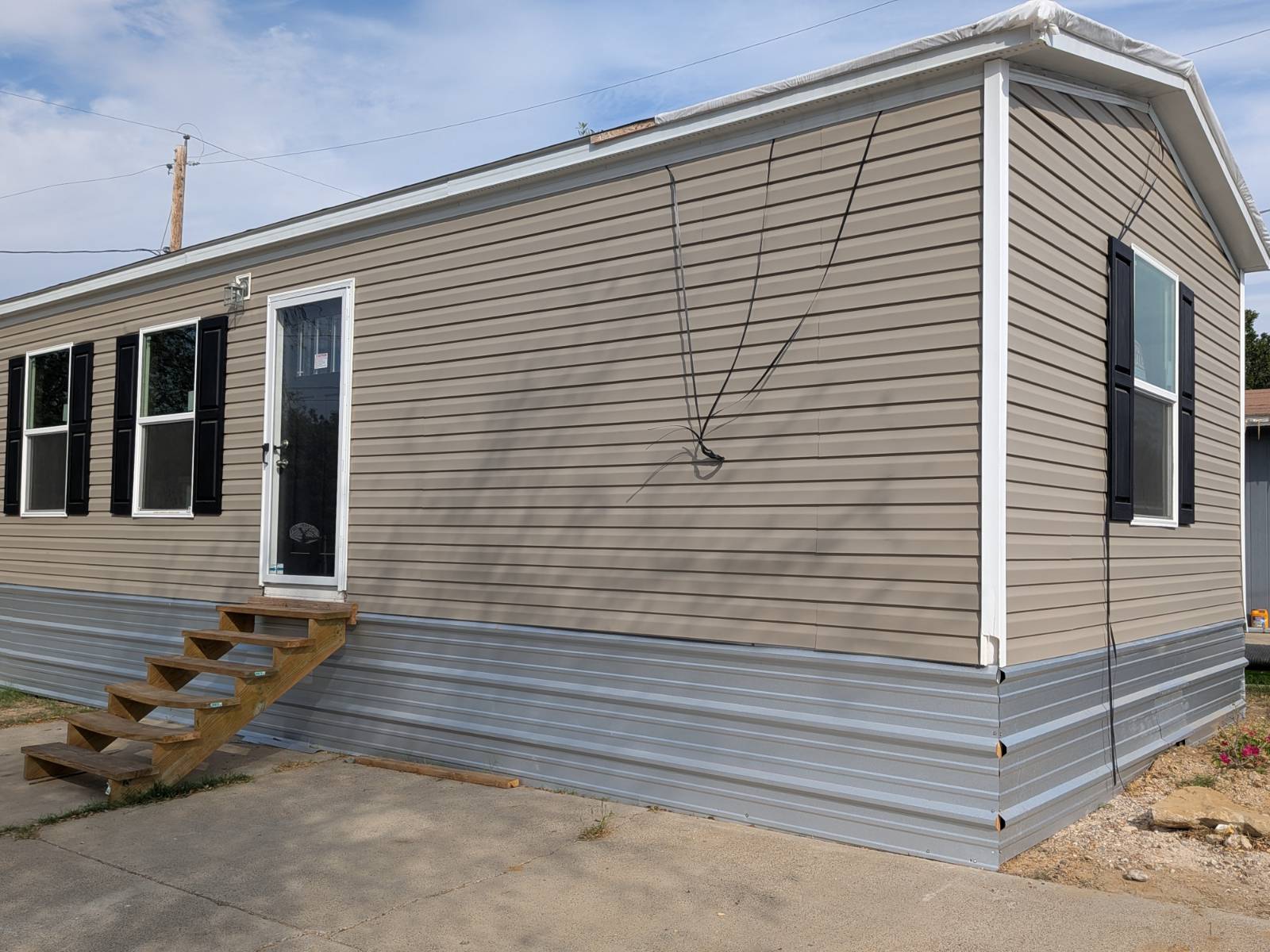 community lifestyle, housing that fits your lifestyle, neighborhood living with value, Hometown Communities, mobile homes