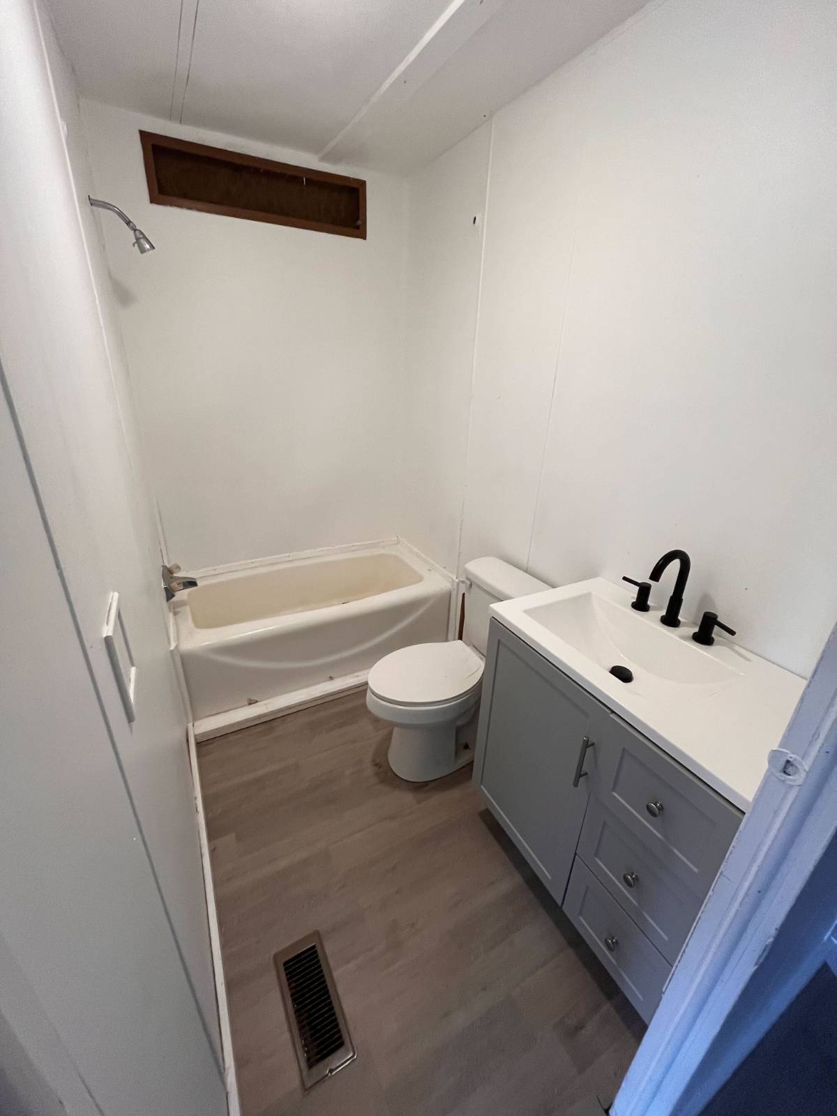11639277-wQG24GxPdRcplct4.jpg housing that fits your lifestyle, welcoming neighborhoods, discover affordable community living, Hometown Communities, mobile