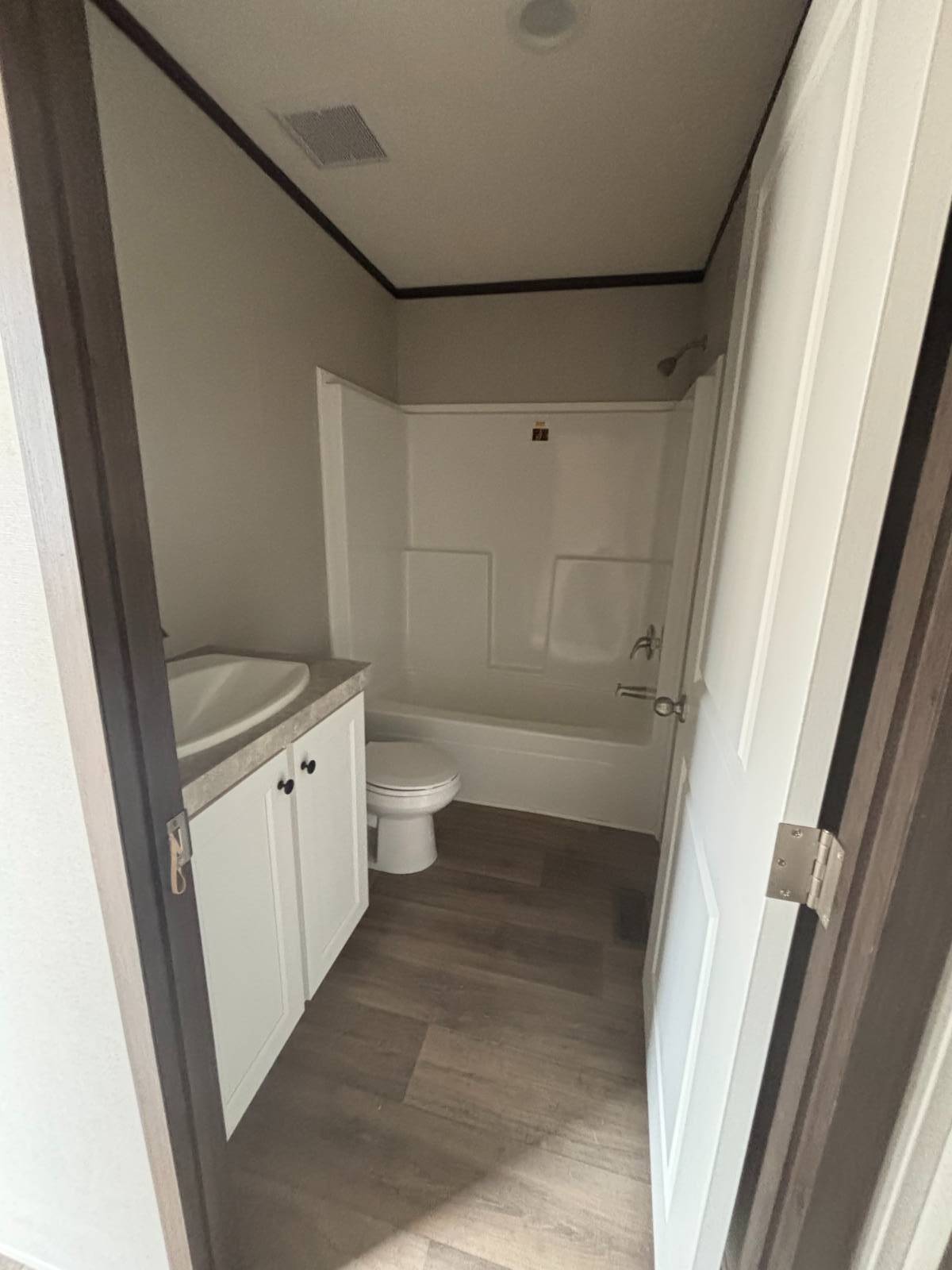 11639299-4PqdxNPwFCZbBj8t.jpg welcoming places to call home, homeownership opportunities, affordable manufactured home communities, local communities, hous