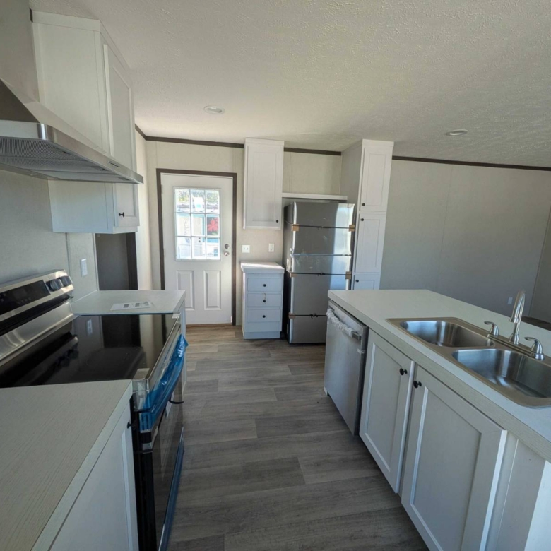 housing that fits your lifestyle, affordable homeownership options, mobile homes, homeownership opportunities, local communit