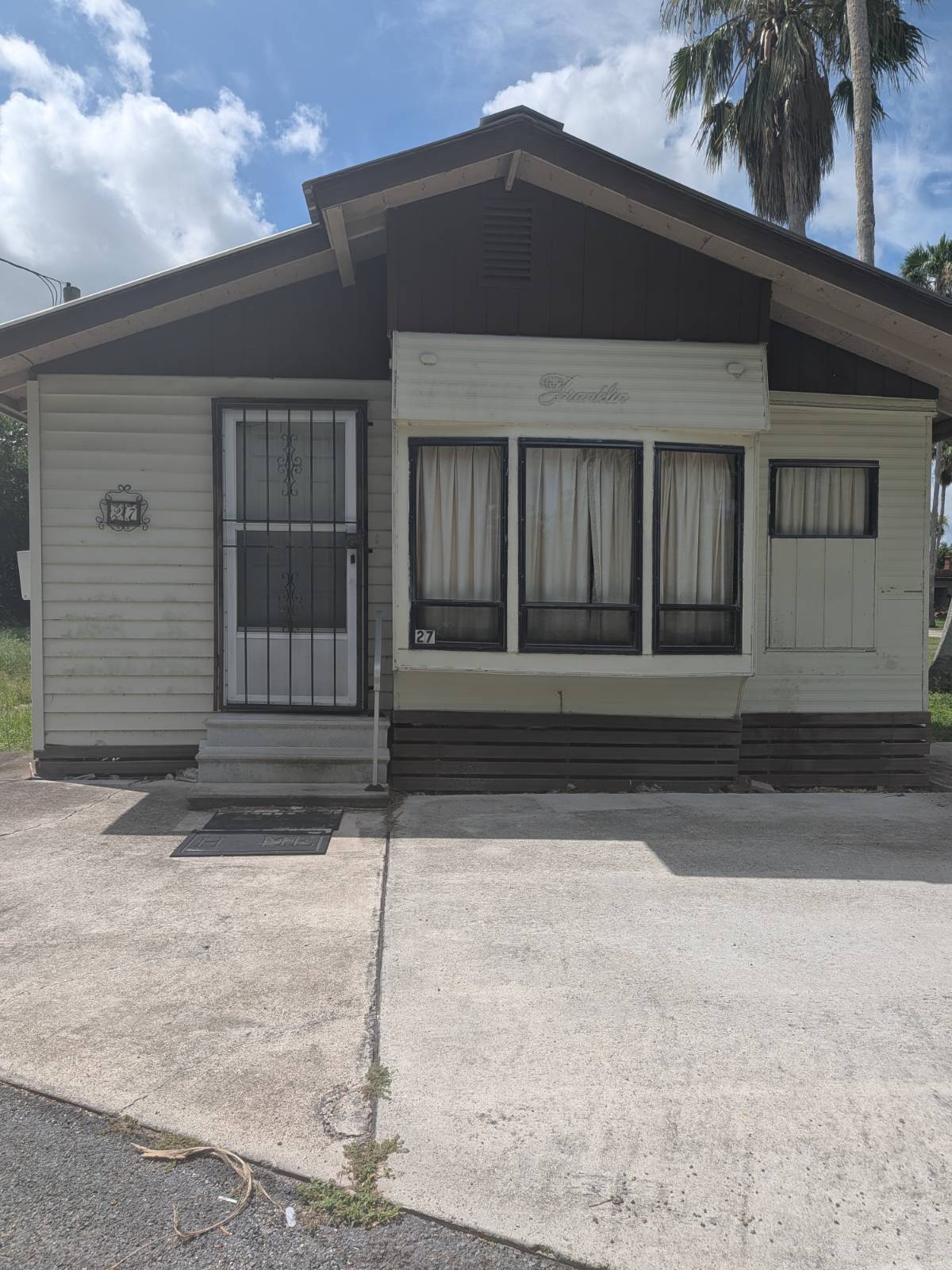 Hometown Communities, community lifestyle, modern manufactured home living, well-maintained housing communities, affordable h