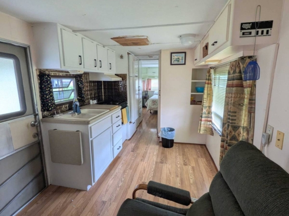 resident-first community experience, homeownership opportunities, neighborhood amenities, manufactured home communities, disc