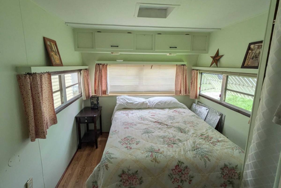 affordable homes, well-maintained housing communities, professionally managed communities, Hometown Communities, community li