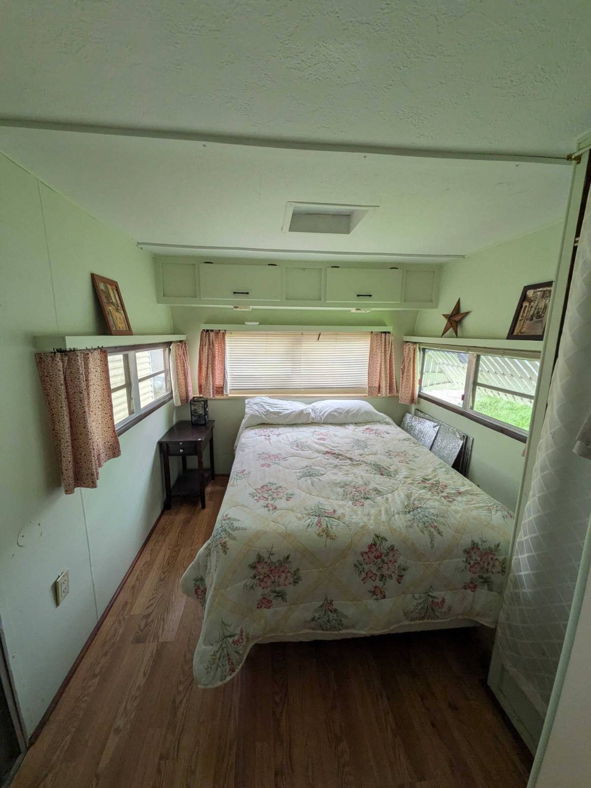 11816381-NnqFBZLdQH4hWtsh.jpg affordable homes, well-maintained housing communities, professionally managed communities, Hometown Communities, community li