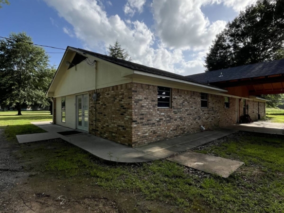 quality mobile home living, resident-focused living, residential communities, affordable homes, homes built for comfort and v