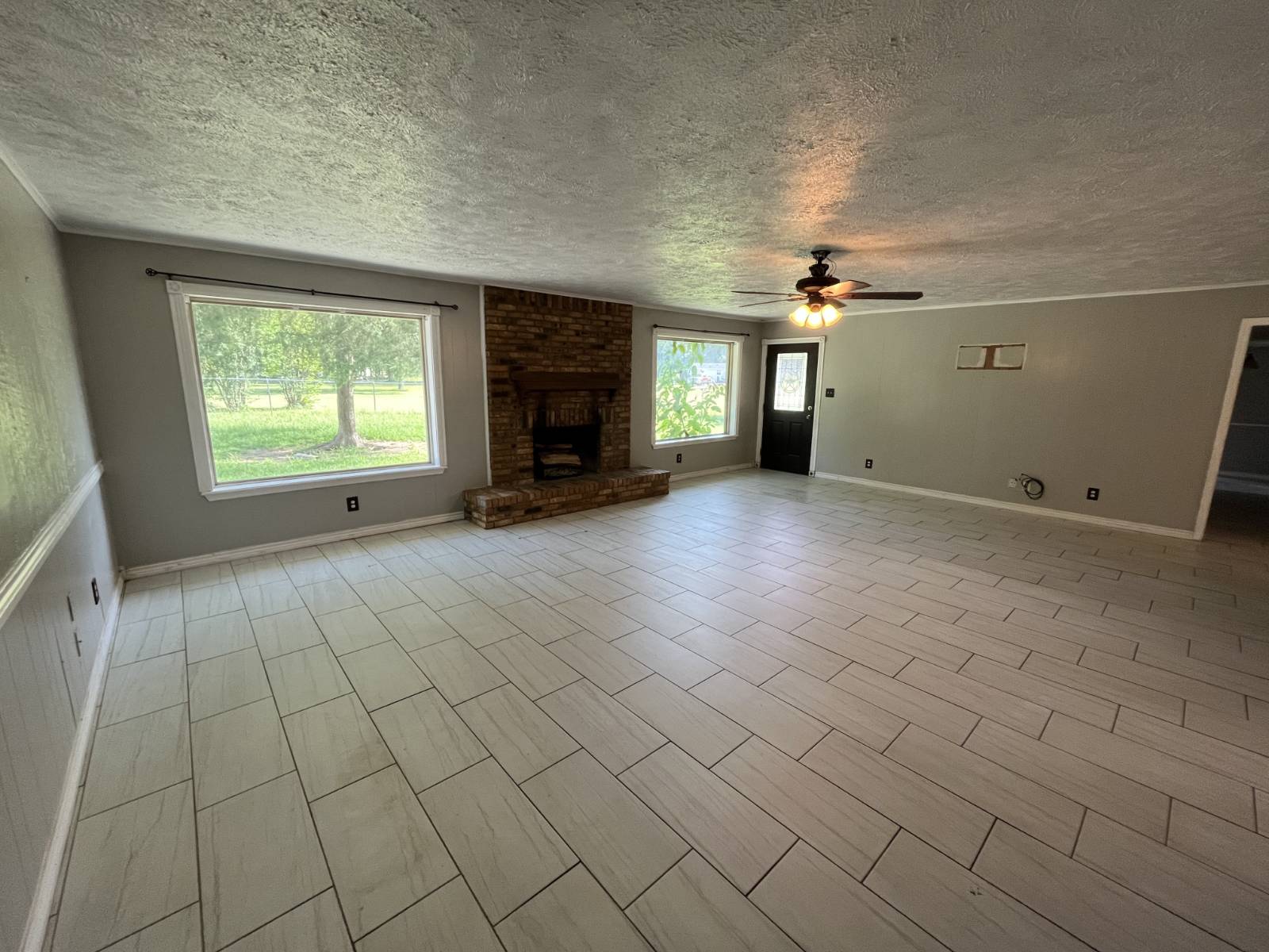 comfortable and connected living, residential communities, community lifestyle, welcoming neighborhoods, modern manufactured 