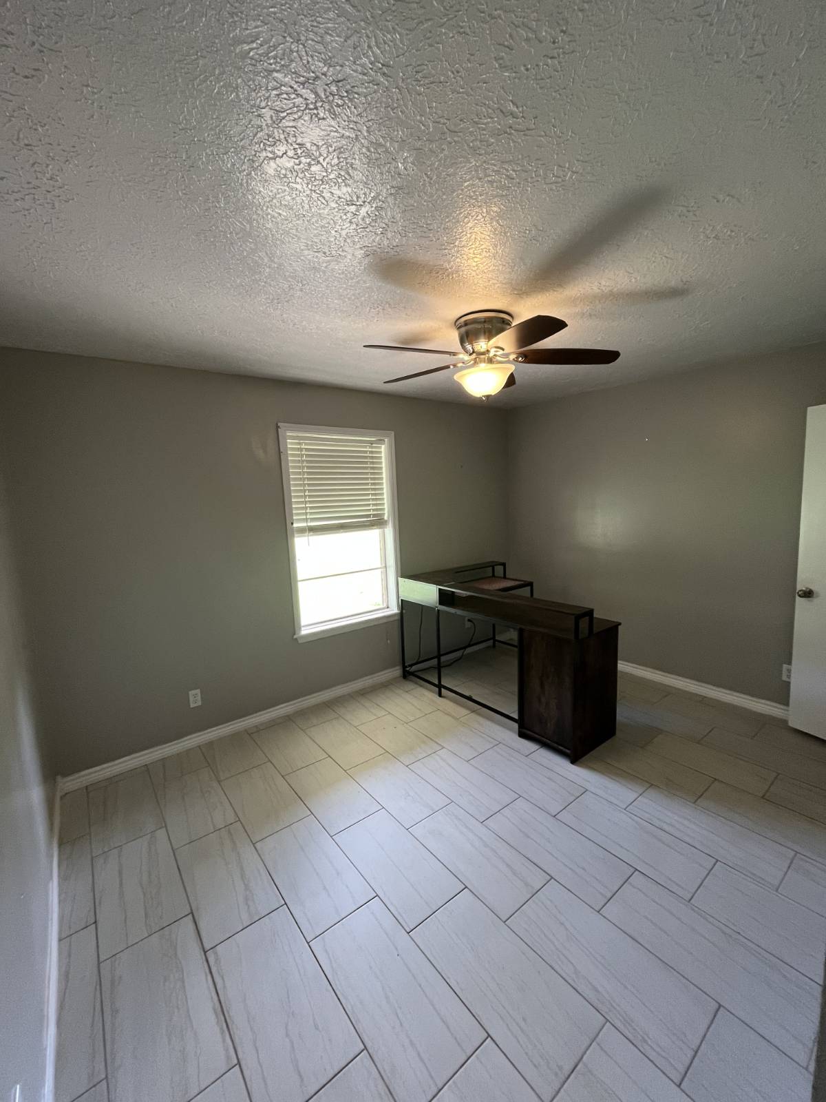 mobile home communities, affordable homes, housing that fits your lifestyle, Hometown Communities, welcoming places to call h