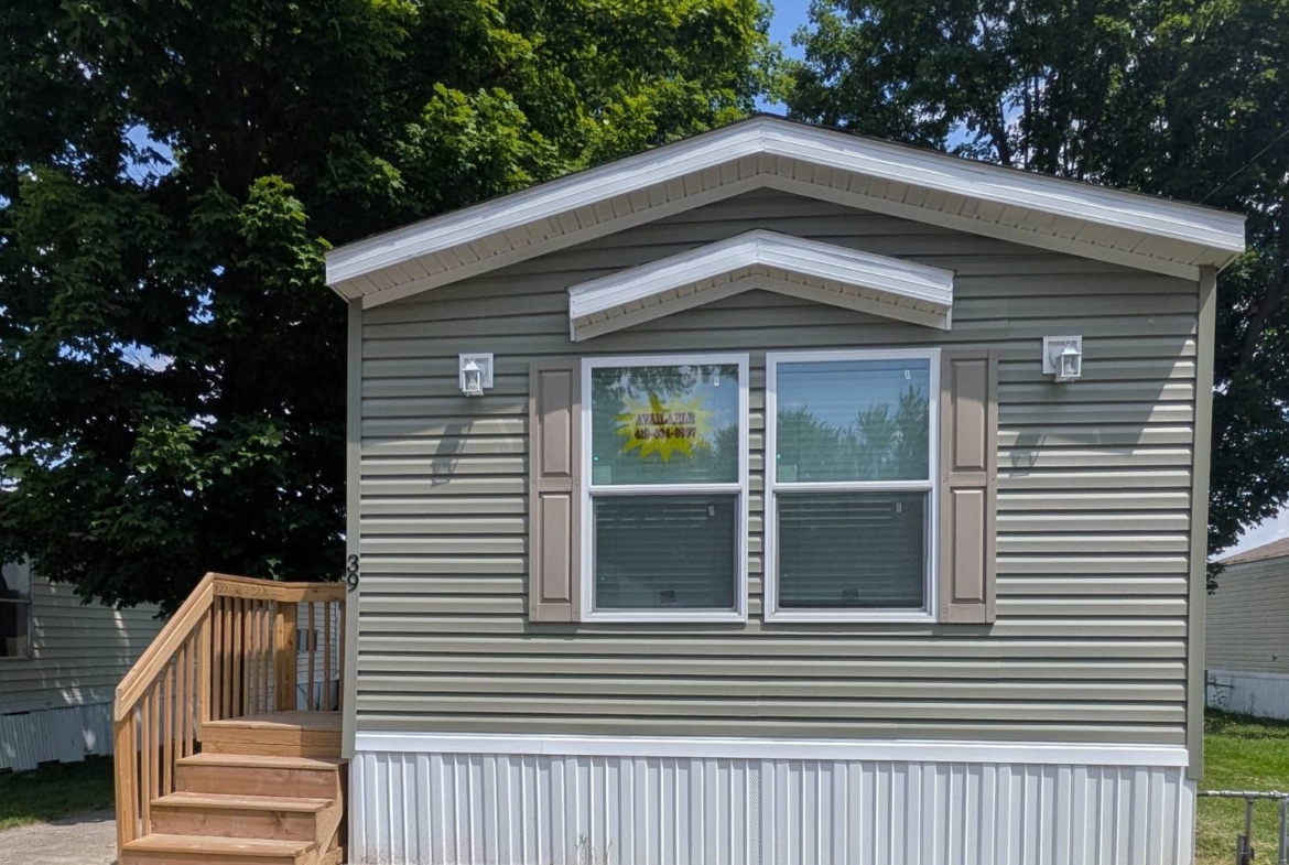 homes built for comfort and value, family-friendly neighborhoods, comfortable living, comfortable and connected living, local