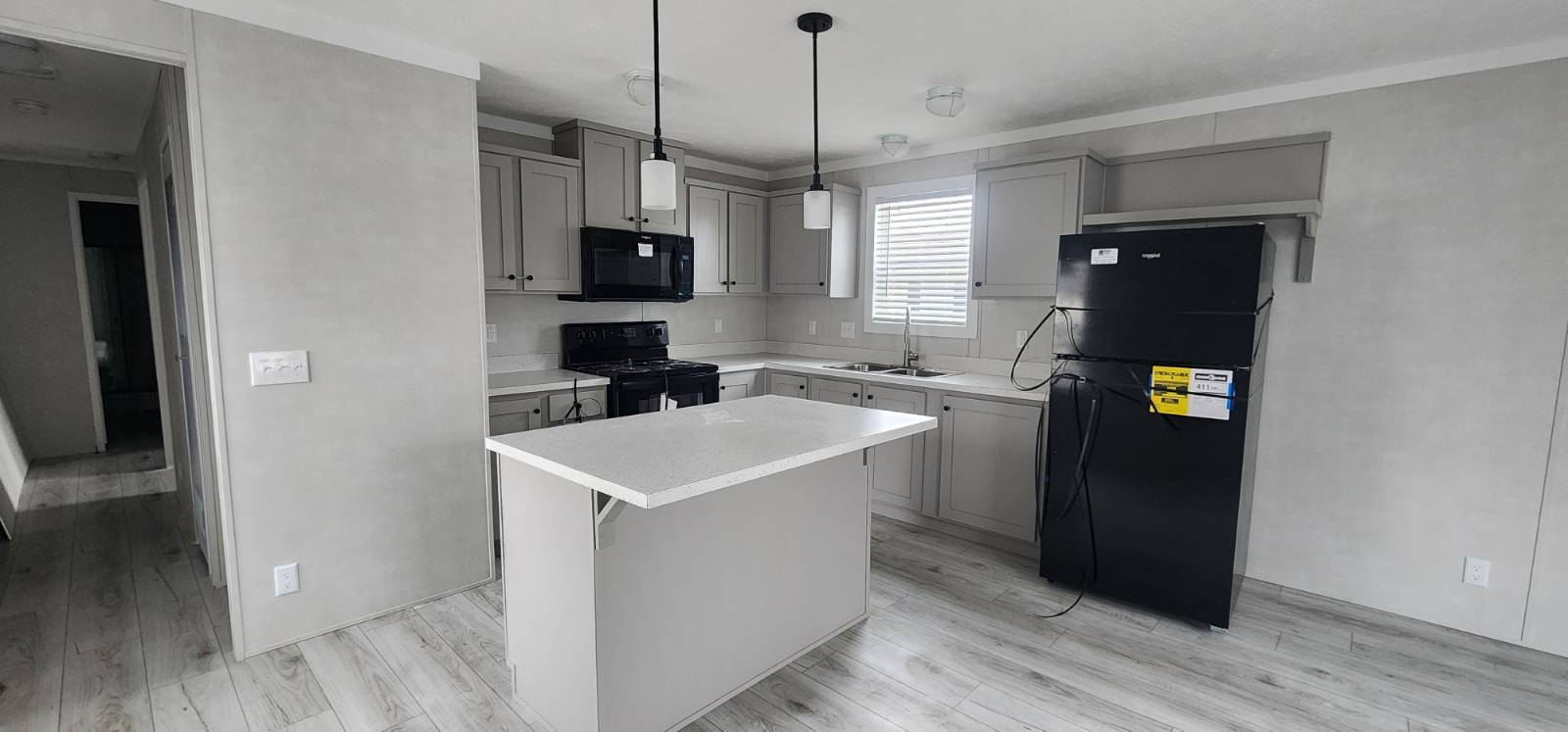 community management, comfortable living, modern manufactured home living, a better place to live, housing solutions
