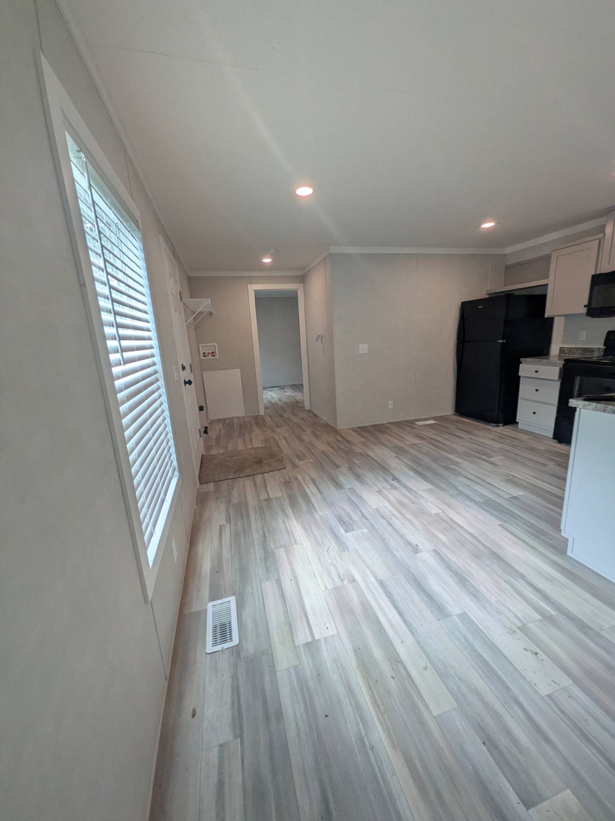 comfortable living, Hometown Communities, neighborhood living with value, comfortable and connected living, manufactured home