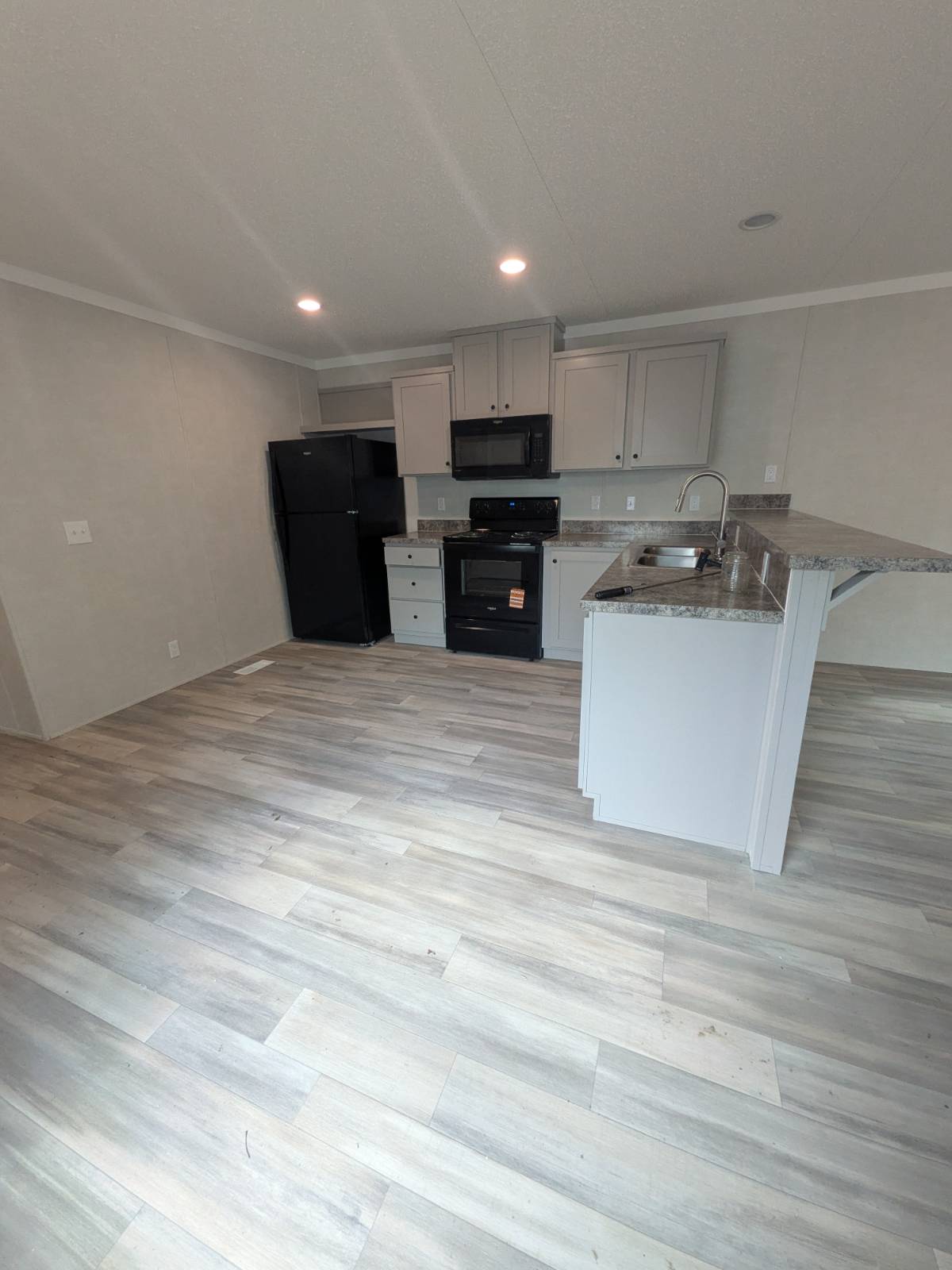 affordable housing, community living made simple, comfortable living, manufactured home communities, modern manufactured home