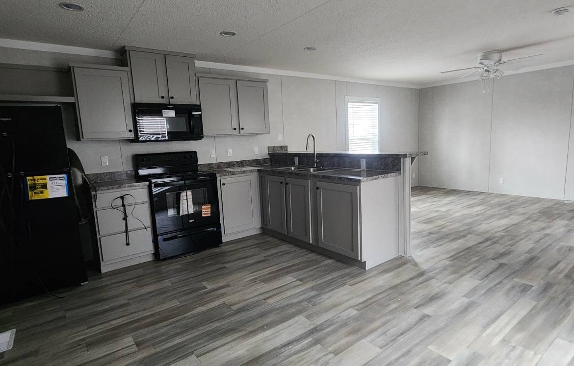 affordable housing, communities designed for everyday living, neighborhood amenities, manufactured home communities, find you
