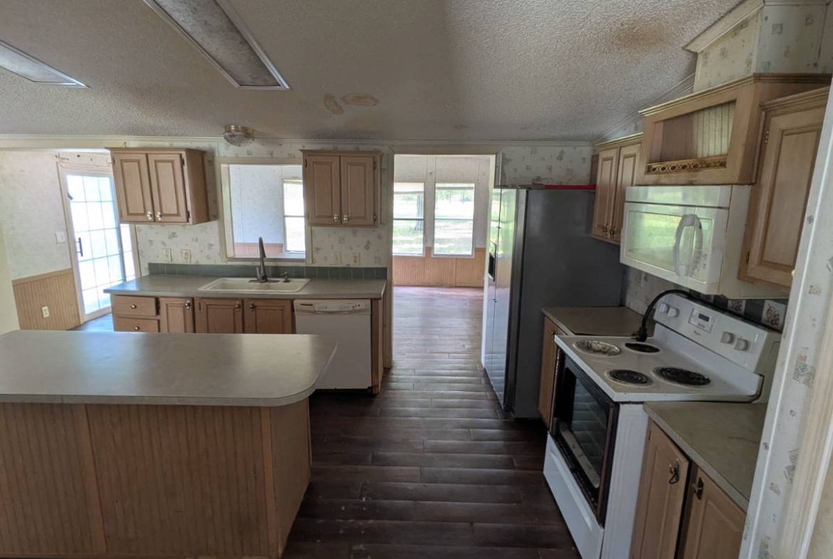 affordable housing, housing that fits your lifestyle, family-friendly neighborhoods, resident-focused living, homes built for