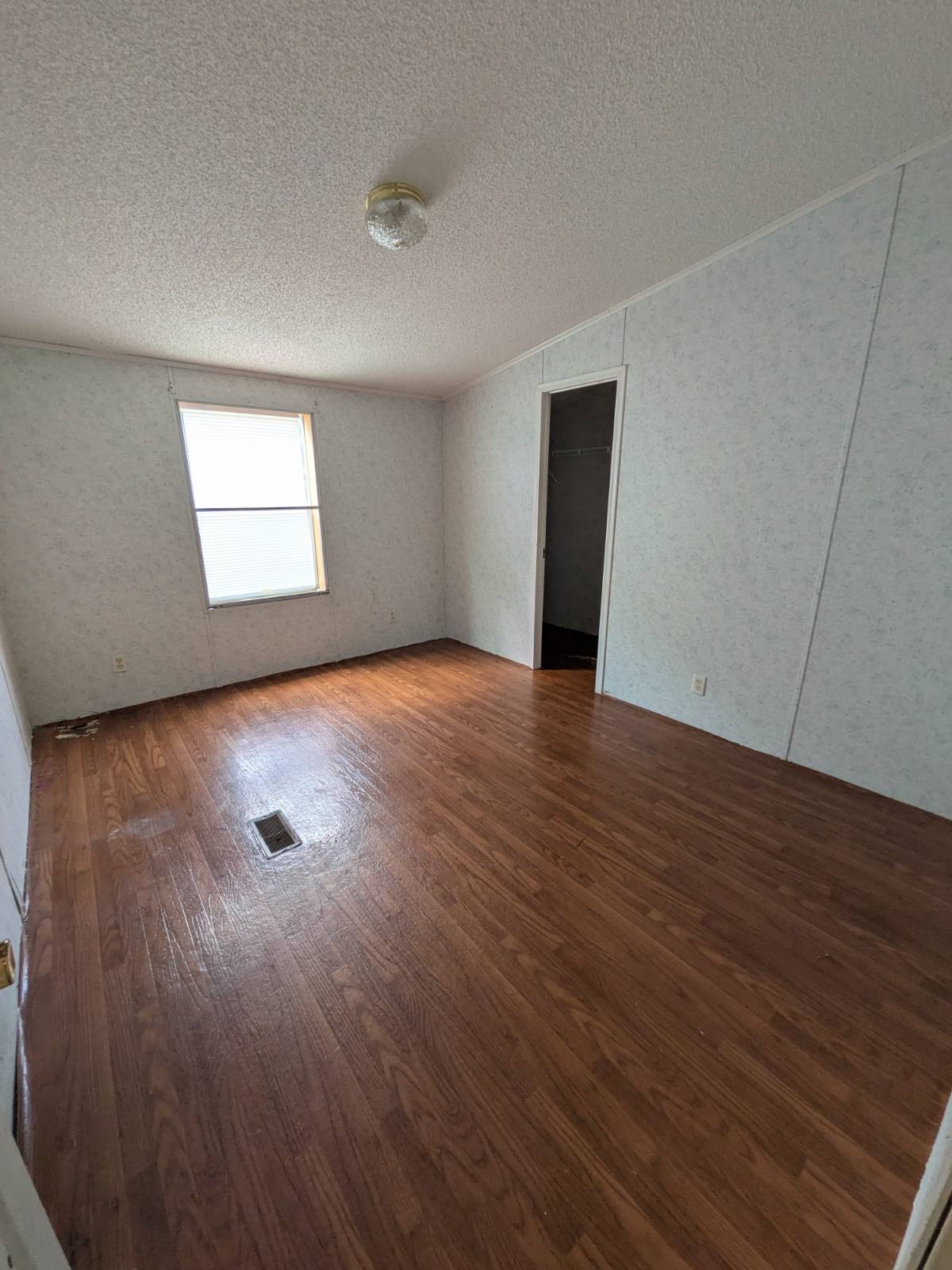 resident-first community experience, residential communities, mobile homes, community living, modern manufactured home living