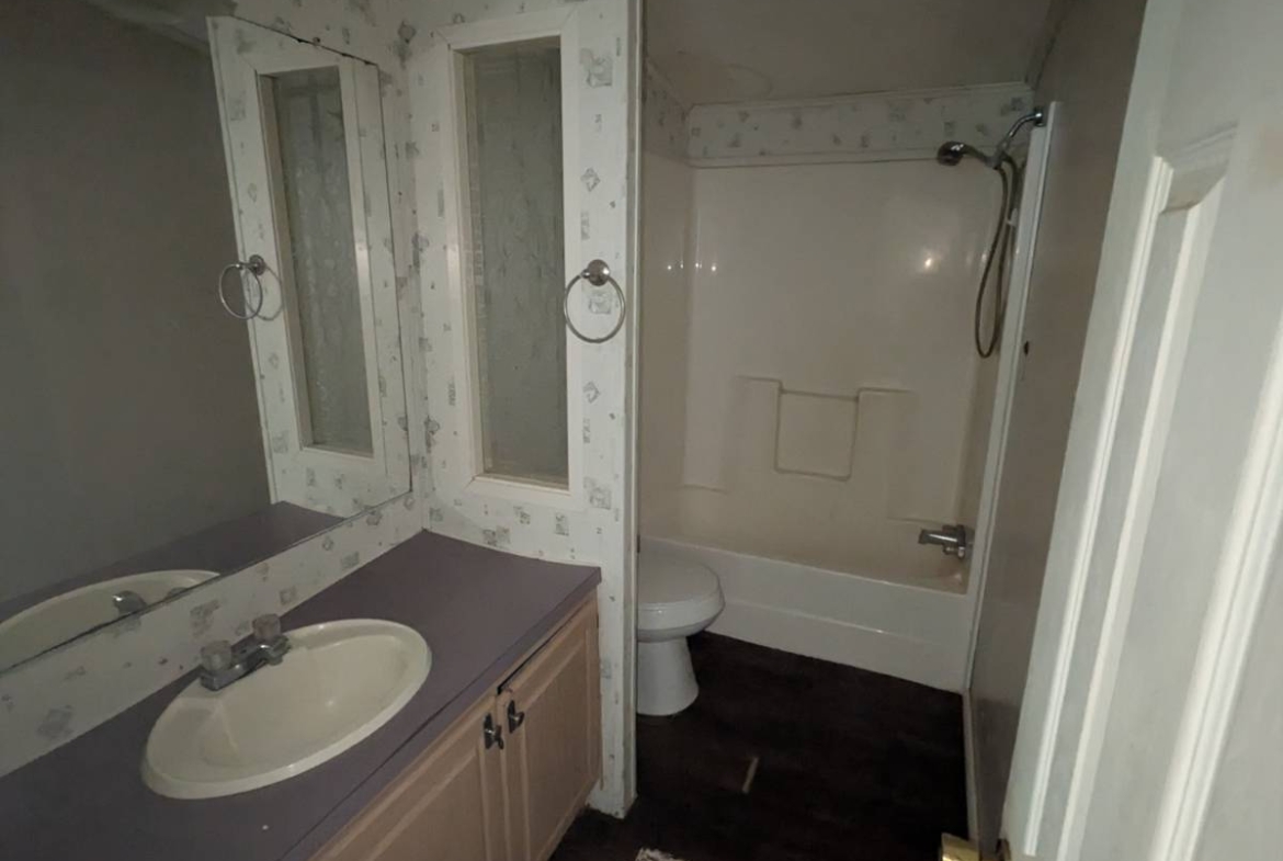 local communities, mobile home communities, manufactured homes, community living made simple, affordable manufactured home co