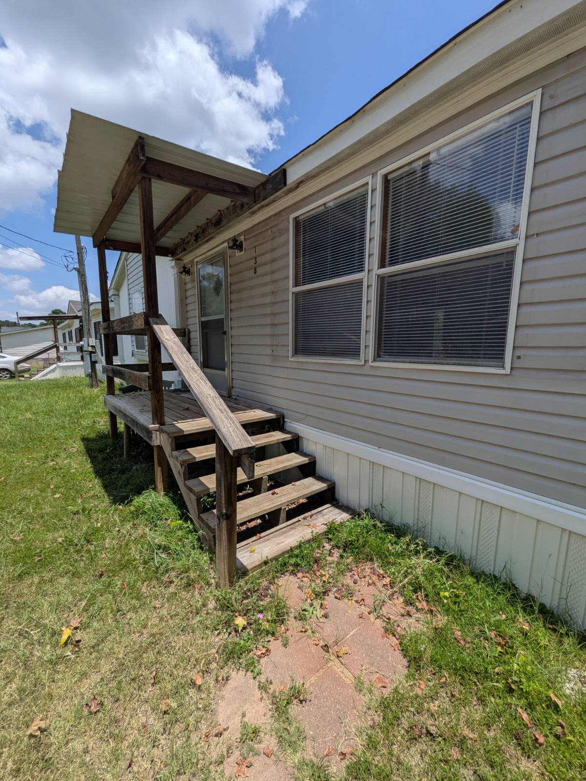 quality mobile home living, affordable homeownership options, family-friendly neighborhoods, resident-focused living, communi