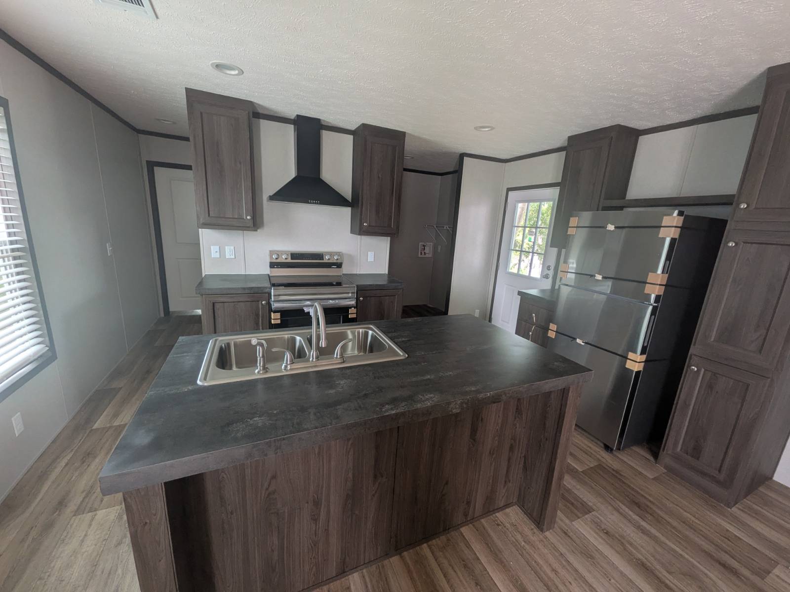 find your place at Hometown Communities, communities designed for everyday living, residential communities, manufactured home