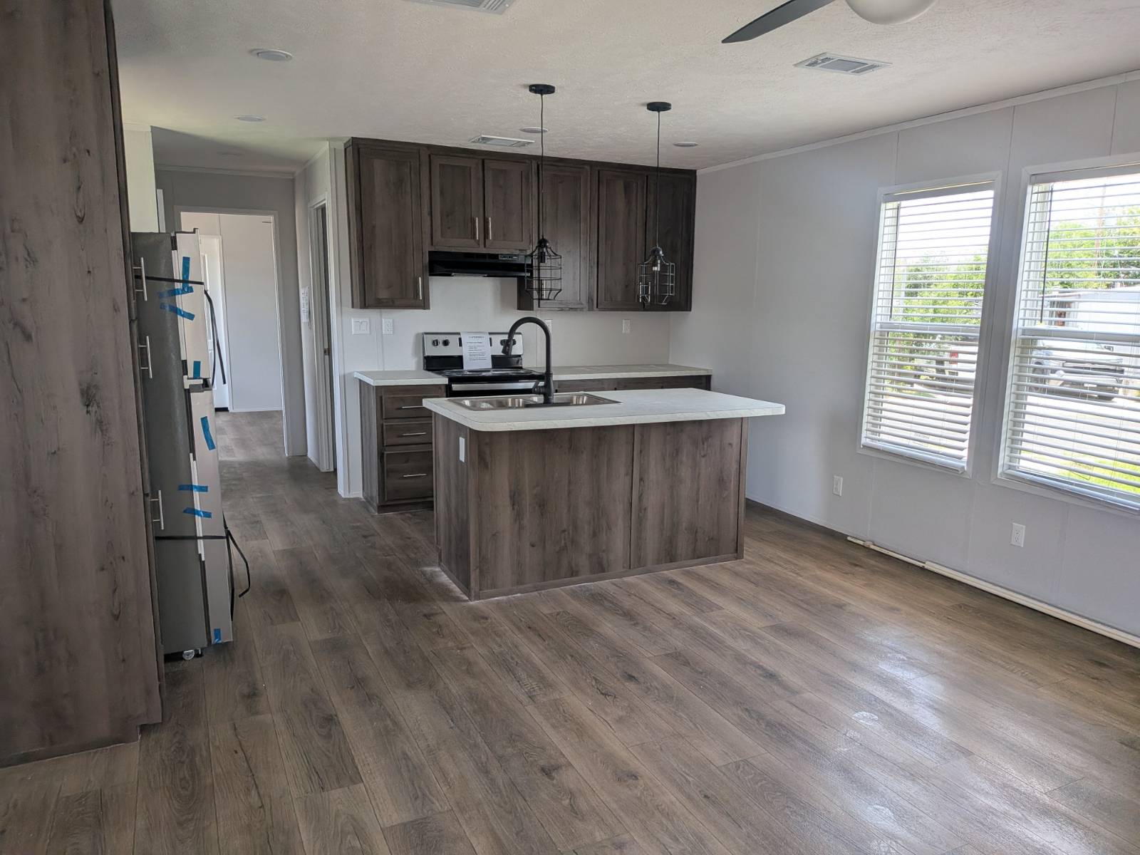 a better place to live, modern manufactured home living, local communities, mobile home communities, community management