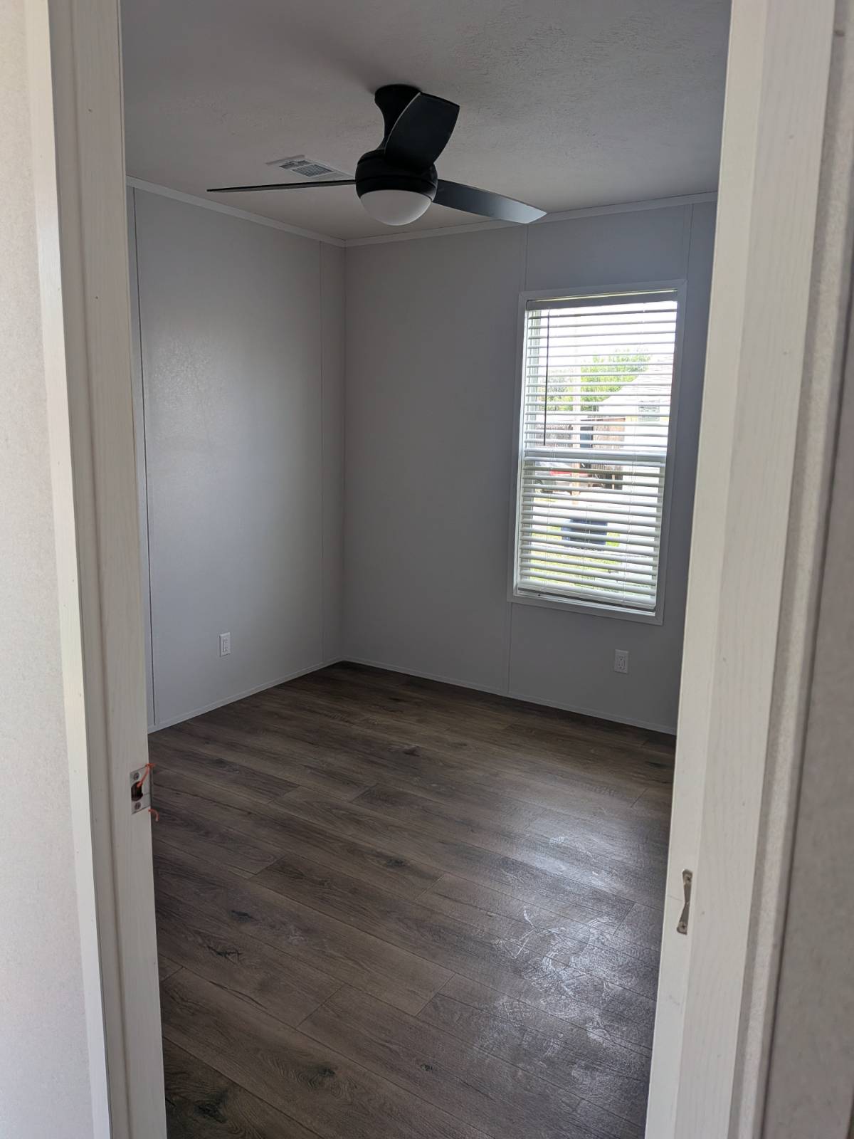 comfortable living, discover affordable community living, affordable homes, resident-focused living, find your place at Homet
