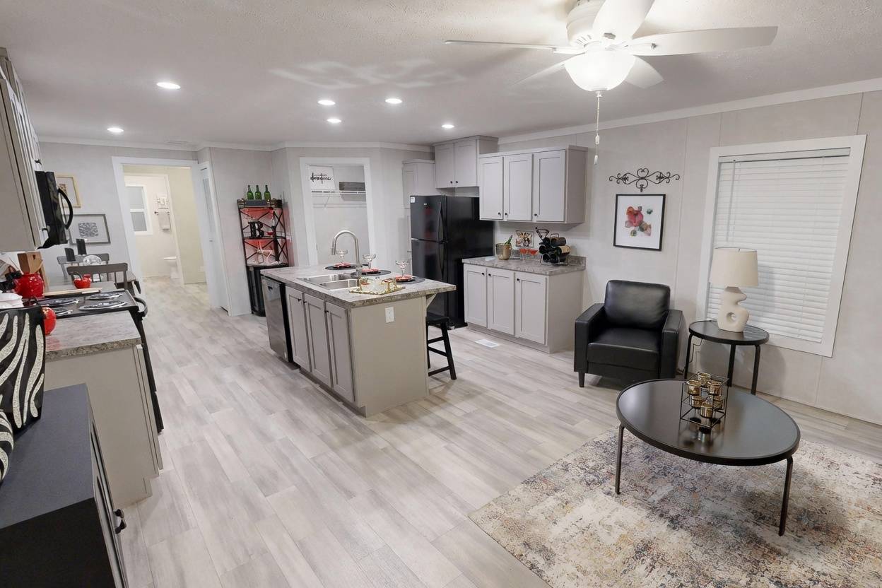 11745701-wpVFcspwLrjBZ81k.jpg welcoming neighborhoods, affordable homes, affordable housing, housing that fits your lifestyle, neighborhood living with val