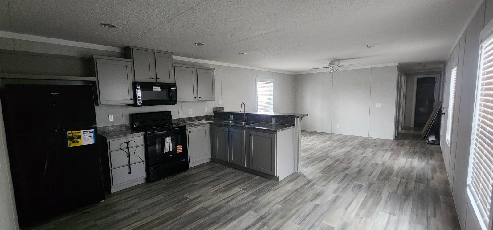11775279-kZ4MpRTSgkdBd1kt.jpg housing solutions, housing that fits your lifestyle, quality housing, resident-focused living, welcoming places to call home