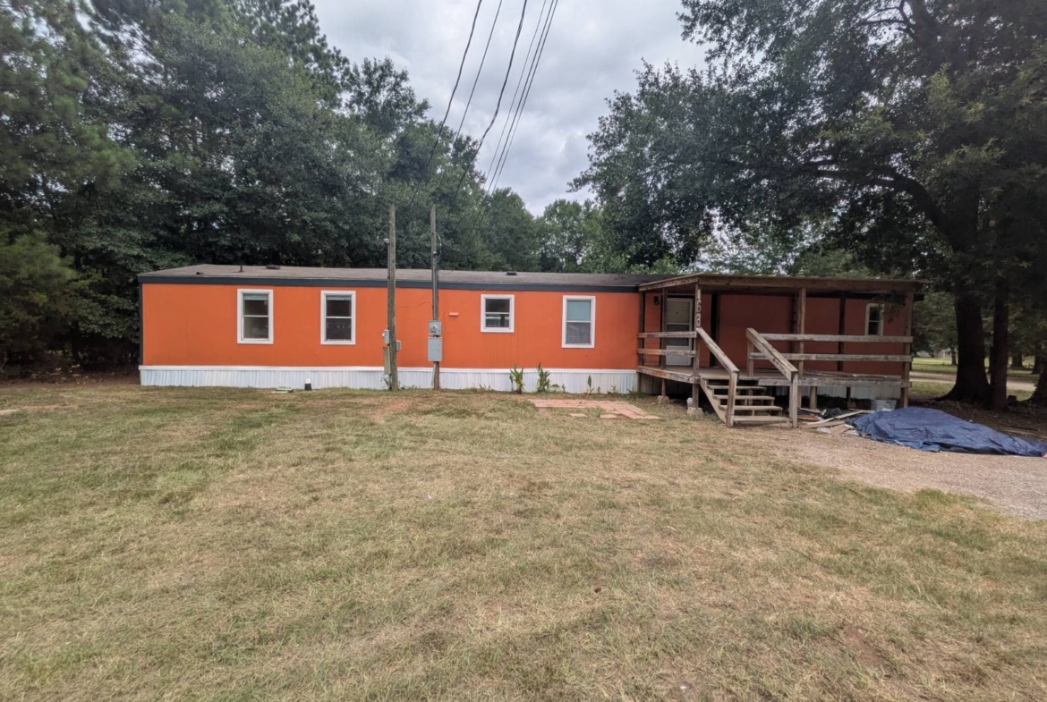 quality housing, affordable homes, well-maintained housing communities, homes built for comfort and value, manufactured home 