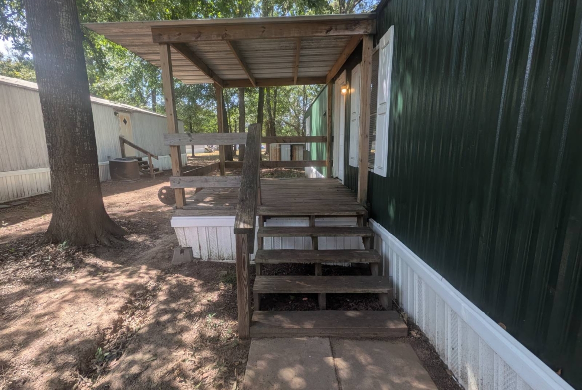 comfortable and connected living, affordable homes, neighborhood amenities, affordable homeownership options, affordable hous