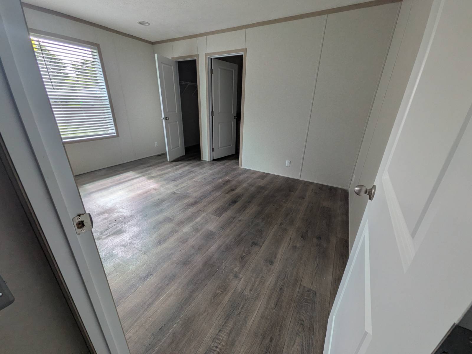 11852285-1vtXxjlS3C9f5LYr.jpg welcoming places to call home, manufactured home communities, homes built for comfort and value, community lifestyle, communi