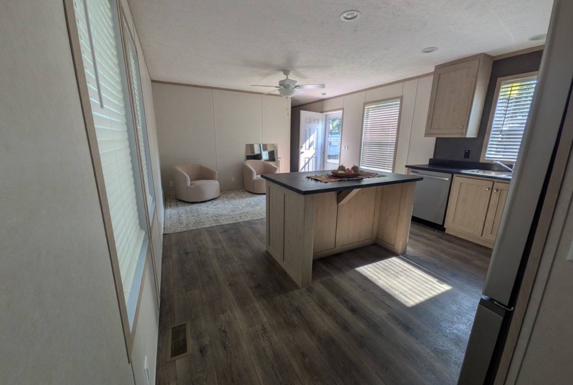 welcoming neighborhoods, mobile home communities, affordable manufactured home communities, residential communities, safe and