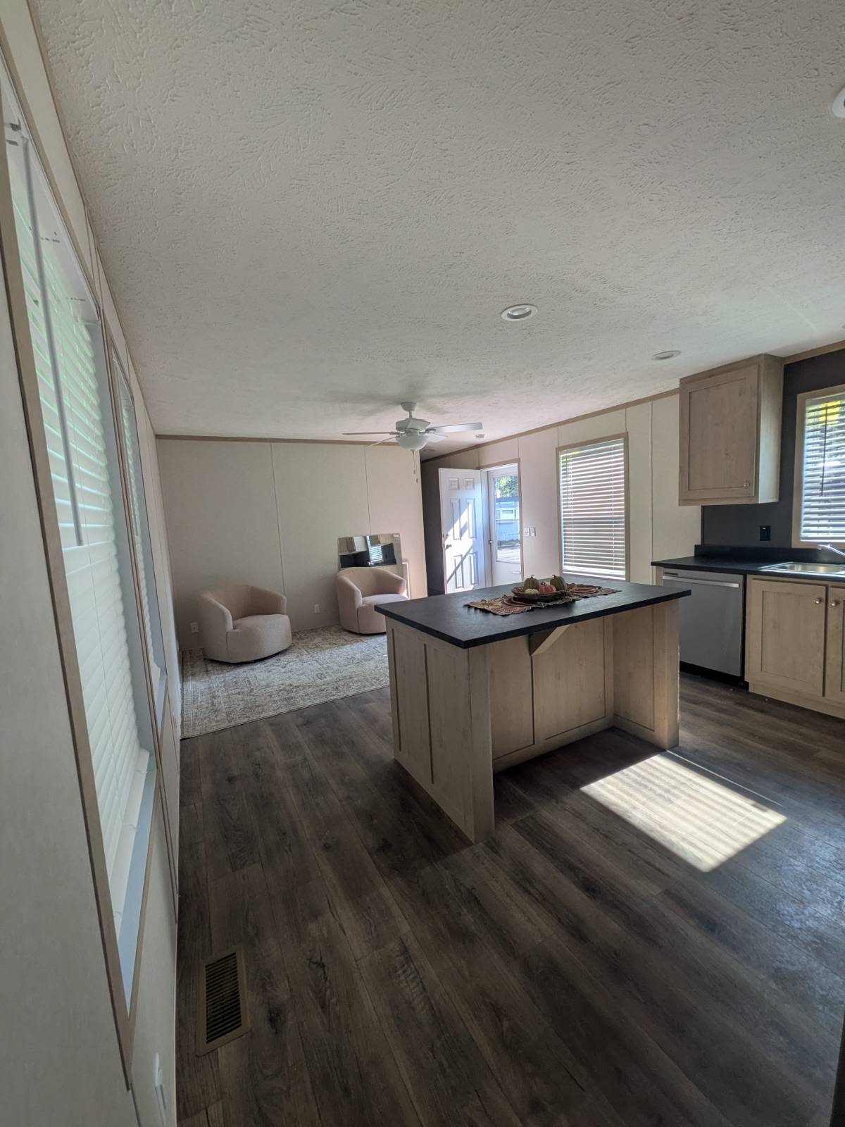 11852285-TYYj5ywpbGdRJwQj.jpg family-friendly community neighborhoods, affordable homes, community living, residential communities, community living made s