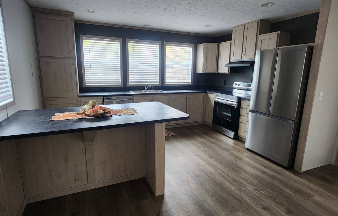 quality mobile home living, housing solutions, resident-focused living, modern manufactured home living, Hometown Communities
