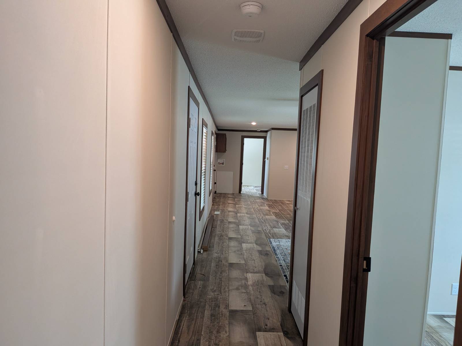 11899728-5W2Nnw6vNWpflpYz.jpg comfortable living, quality housing, find your place at Hometown Communities, community lifestyle, family-friendly community