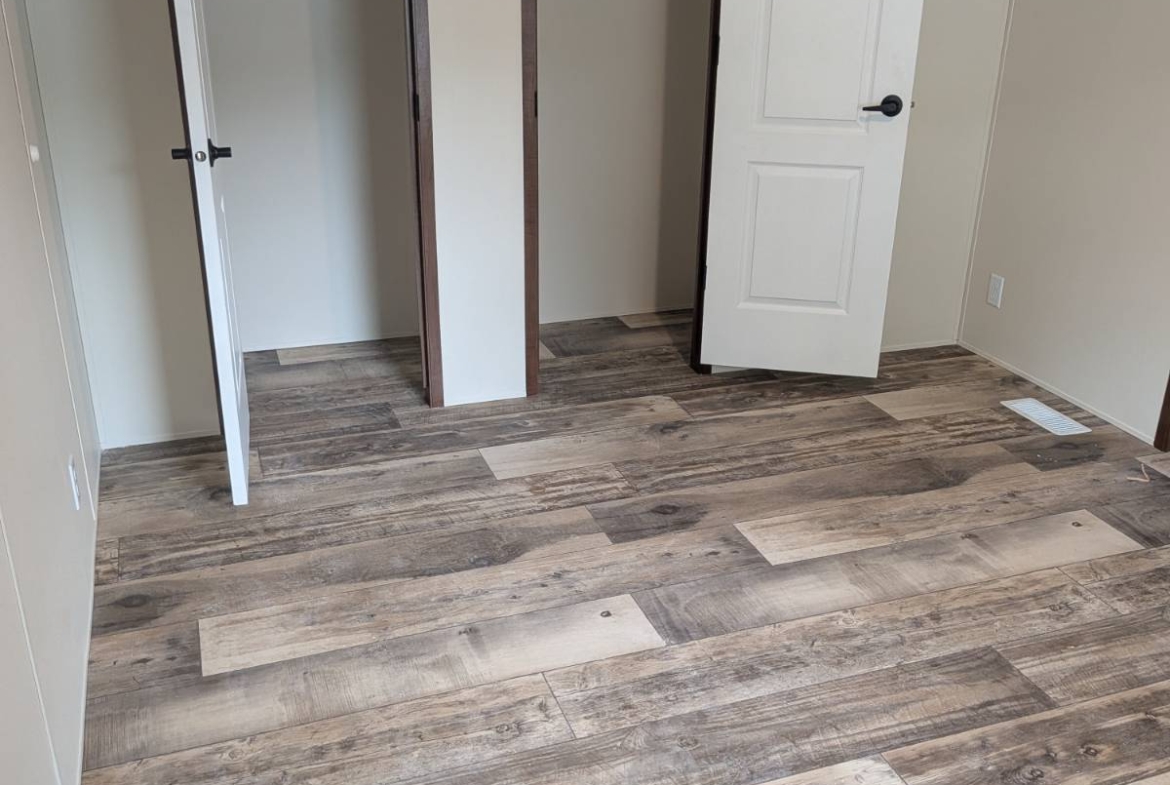 welcoming places to call home, comfortable and connected living, mobile homes, community management, residential communities