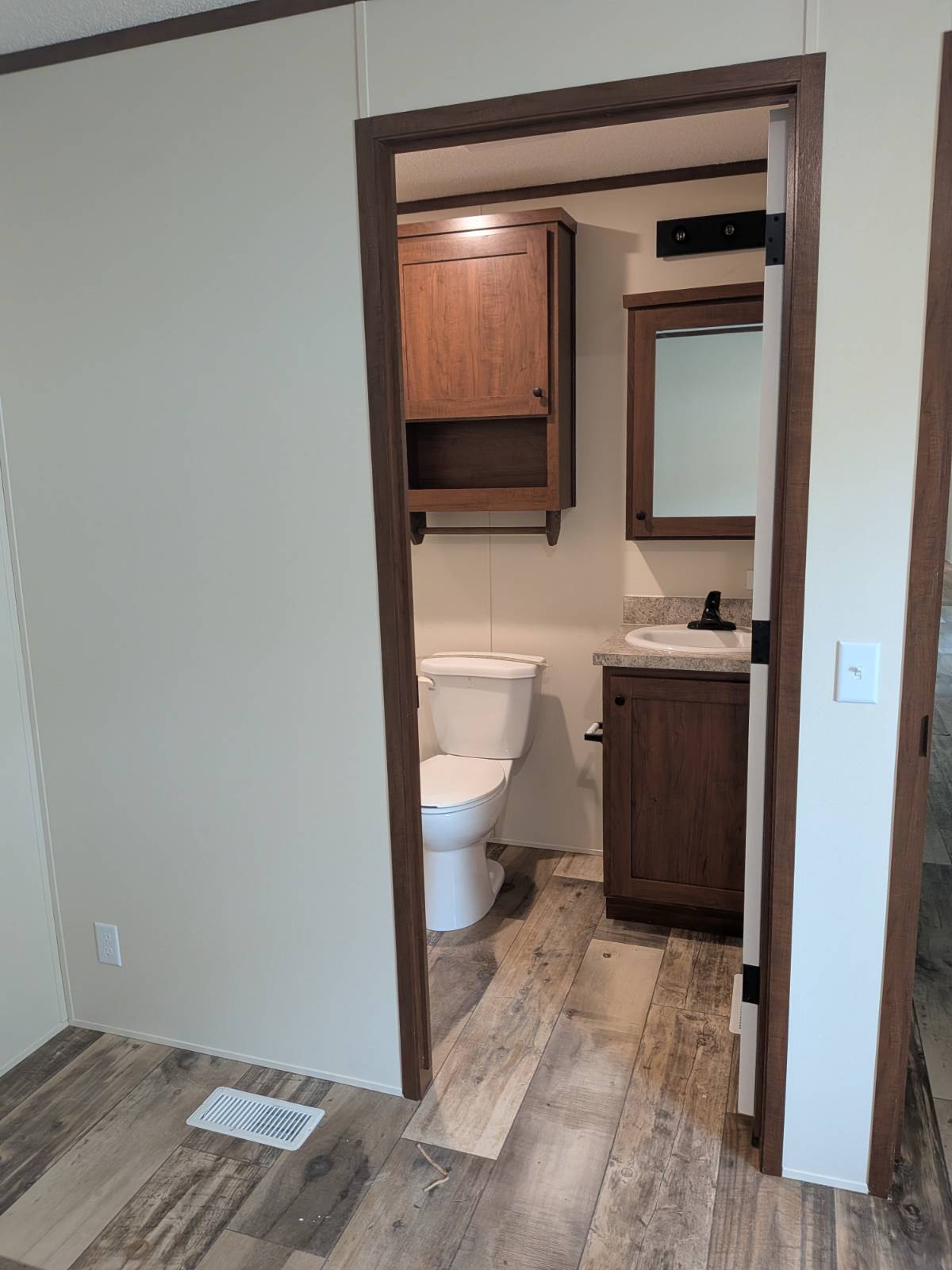 11899728-LWjm3mCyP9Dcd7m6.jpg housing that fits your lifestyle, manufactured home communities, affordable housing, affordable homeownership options, Hometo