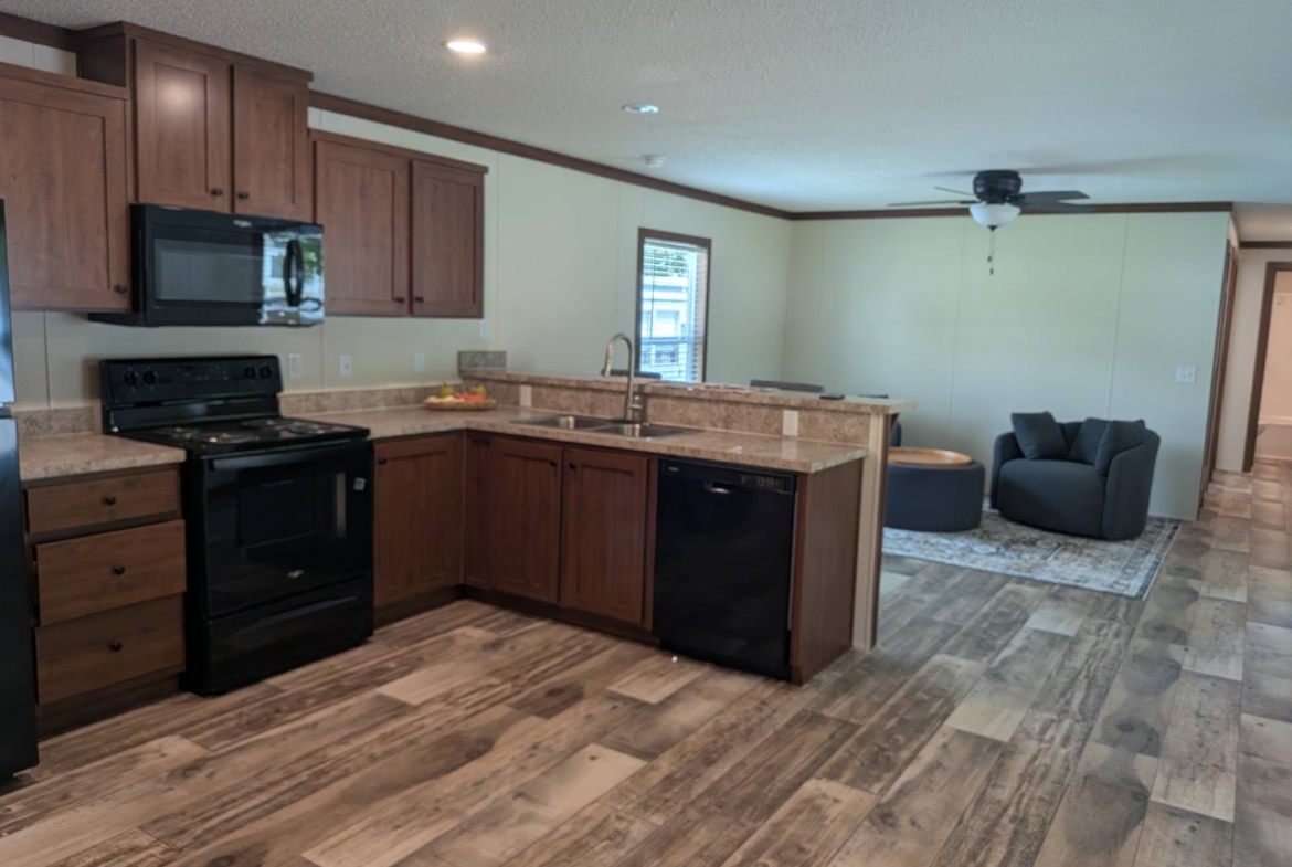 mobile home communities, welcoming places to call home, comfortable living, residential communities, homes built for comfort 