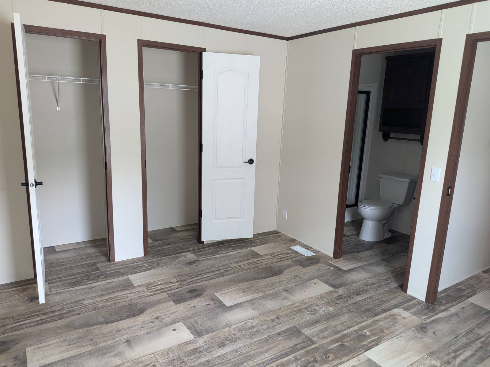 11899728-dwwrCT3zhRSVG8wT.jpg find your place at Hometown Communities, homes built for comfort and value, community lifestyle, mobile homes, welcoming neig