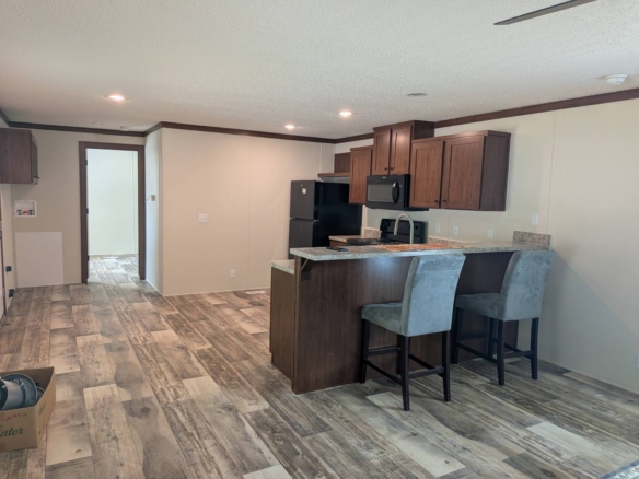 welcoming places to call home, manufactured homes, family-friendly community neighborhoods, community living, manufactured ho