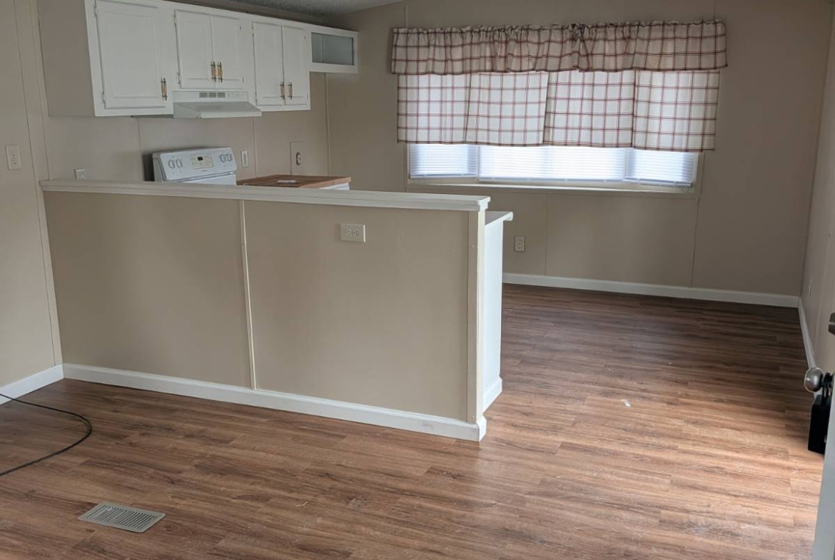 family-friendly neighborhoods, residential communities, homes built for comfort and value, manufactured home communities, wel